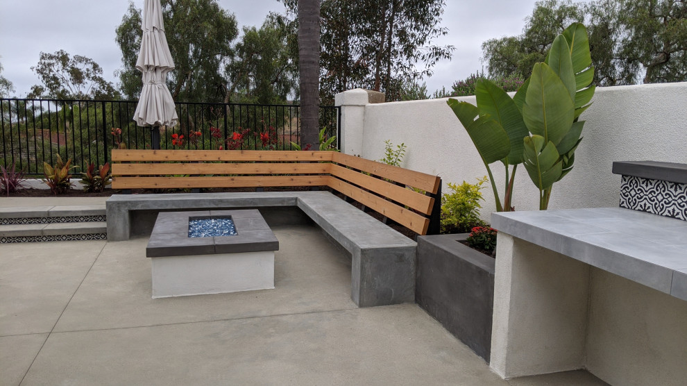 Spanish House with Modern Touch - Image 12